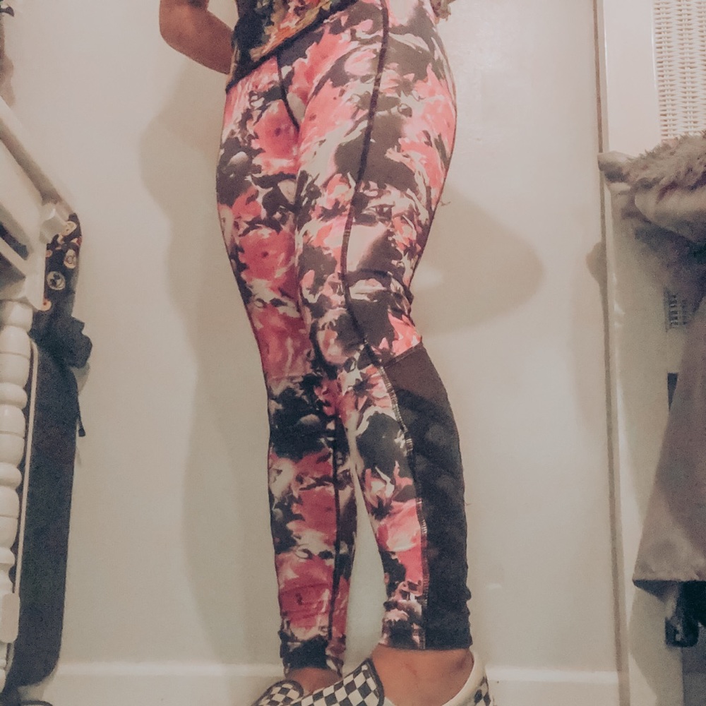 flower leggings